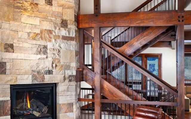 Cawha Outlook Chalet