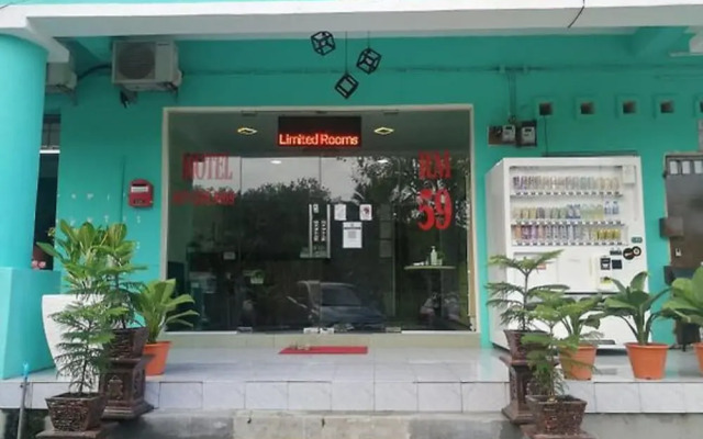 OYO 90762 Fs Dimensi Hotel