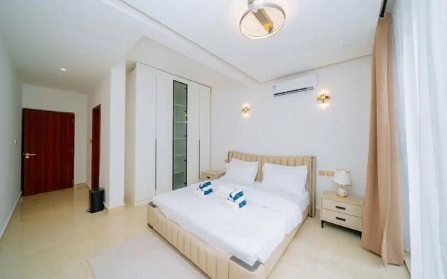 Royal Apartment