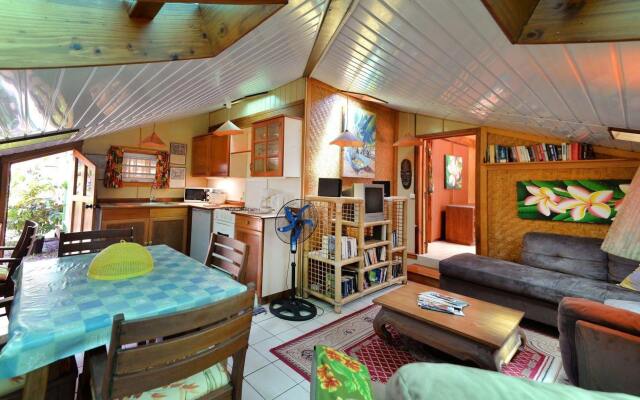 Marks Place Moorea