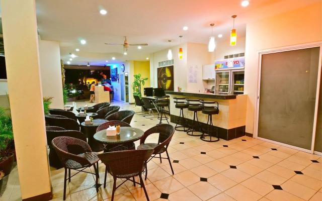 Square One Hotel Patong