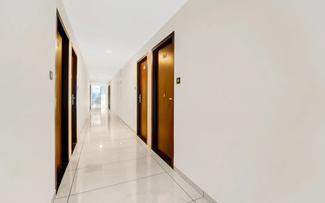 Townhouse Trivandrum Padmanabhaswamy Temple Formerly Rezt N Relaz Inn