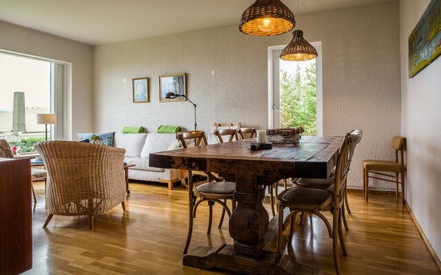 Höfðagata Guesthouse
