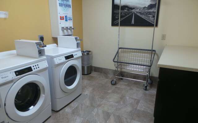 SureStay Plus Hotel by Best Western Alvin