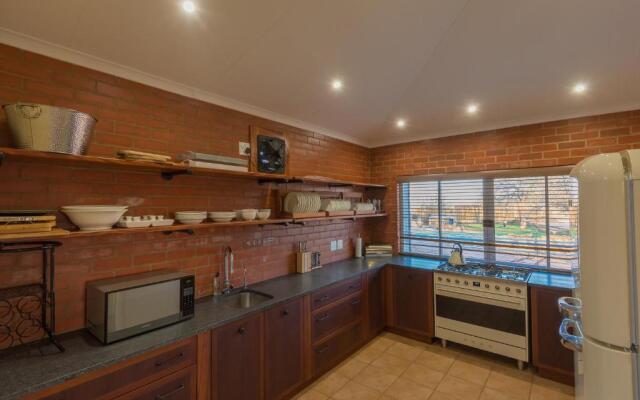 Rockfig Lodge Madikwe