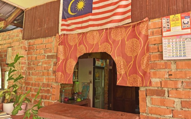 Oyo 90630 Mat Leon Village