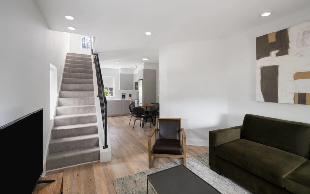 Reside Navy Yard, a Wyndham Residence