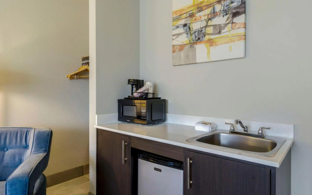 Best Western Plus Renton Inn
