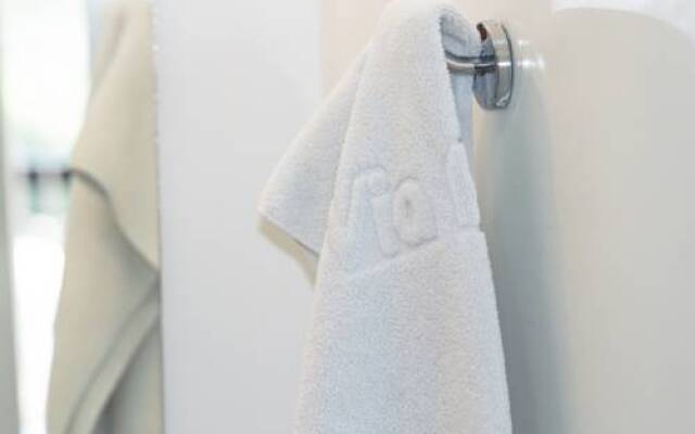 Suíte No Via Park Flat Service - WiFi