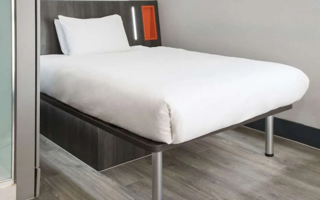 easyHotel Reading