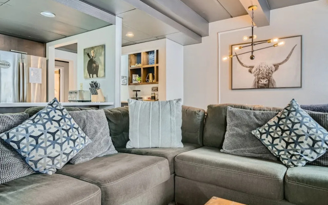 The Lift B107 2 Bedroom Condo