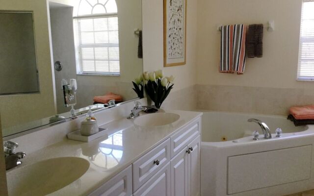 Sunny Daze Rotonda West