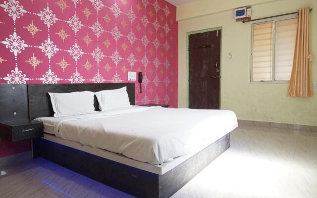 OYO 86266 Hotel Golden Lodge