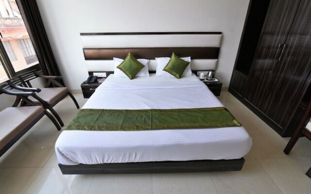 Anand Niketan By Bonjour - On The Ganges
