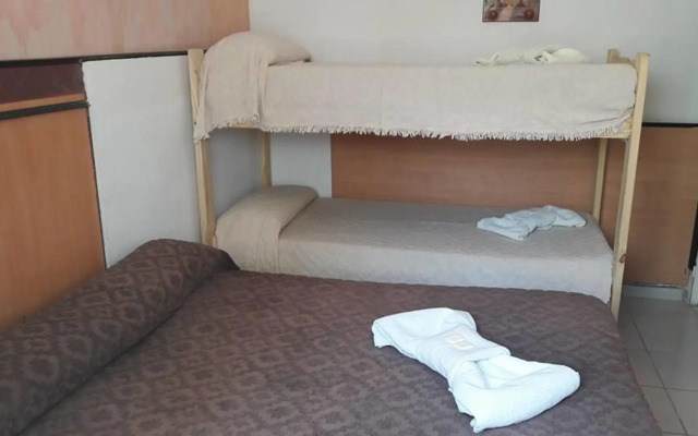 Hotel / Hosteria MUNDO TABLAS