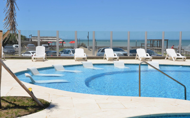 Hotel Reviens