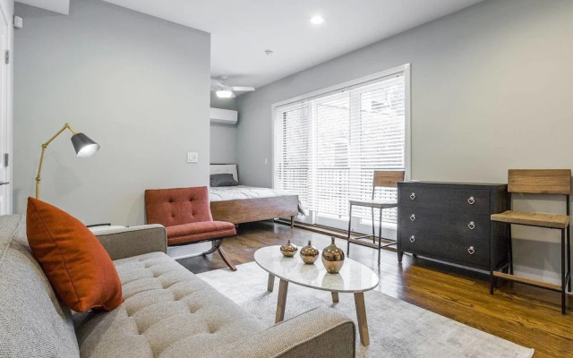 Comfy Executives Studio