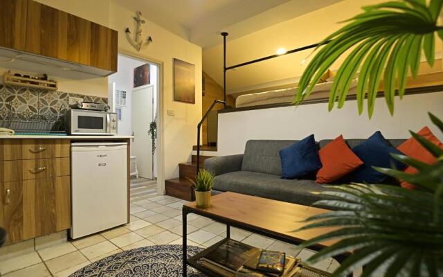 Dayos Unique Suites