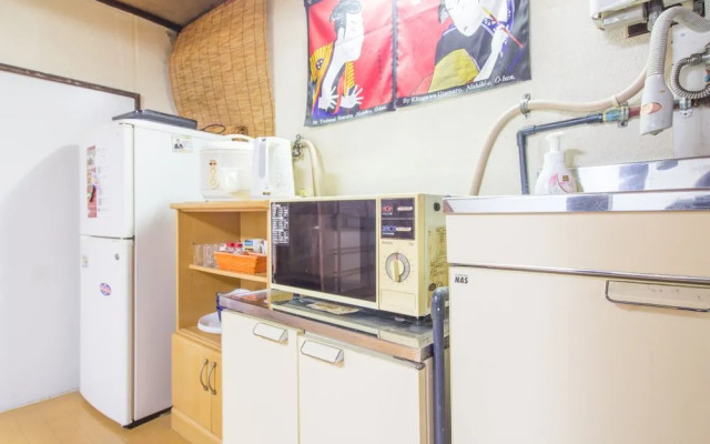 Gojo Paradiso homes restaurant and bar - Hostel