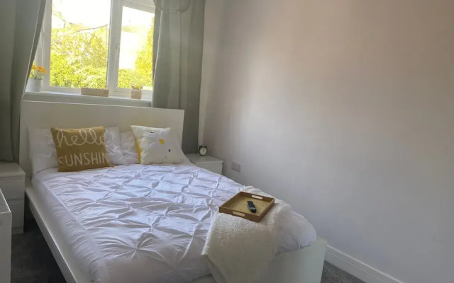 Beautiful 4-bed House