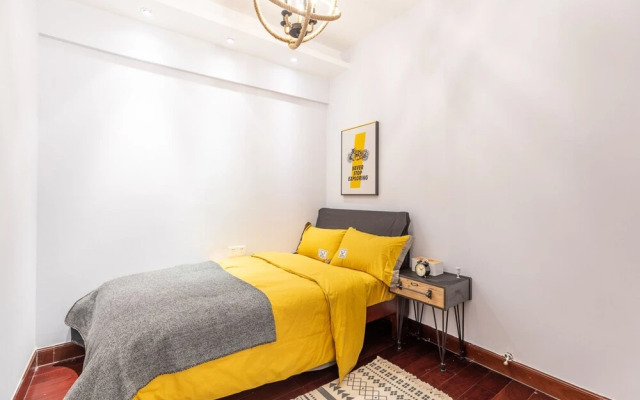 Locals Boutique Apartment Qianshan No.15