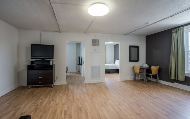 Studio 6 Kansas City, MO - Downtown