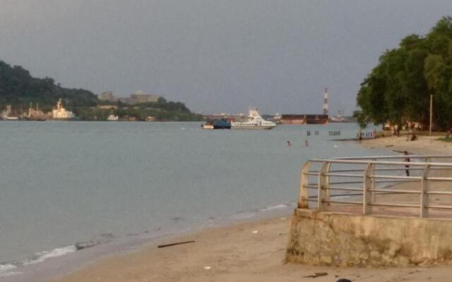 Desair Apartment By SCHT