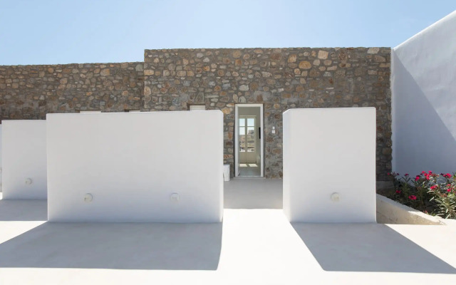 The Ammonite Resort – Adults Only