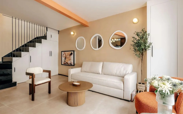 The Primrose Mews in Greater London