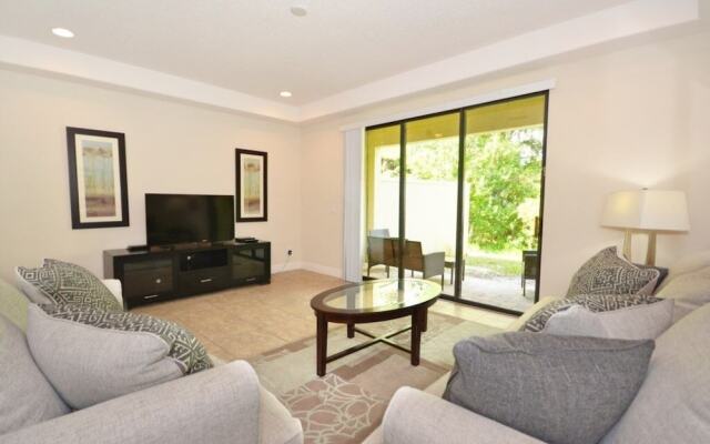 Tropical Fountains 3 Bedroom Condo by RedAwning