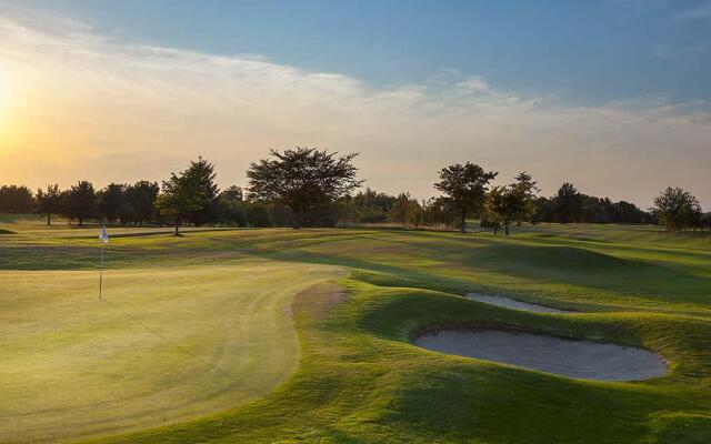 Dalmahoy Hotel & Country Club