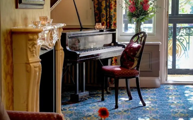 The Norfolk Royale Hotel