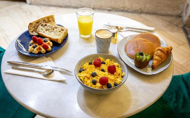 Hotel Romance Malesherbes by Patrick Hayat