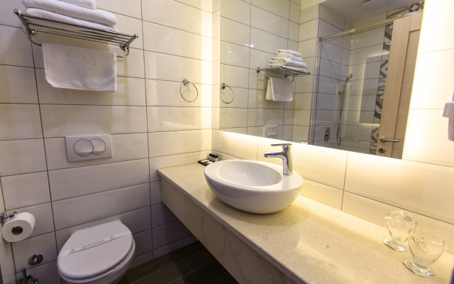 Harmony by Aycon Hotel