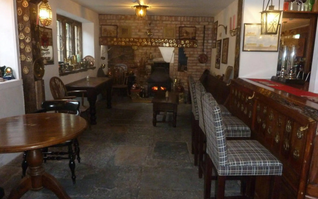 The Coach and Horses Inn