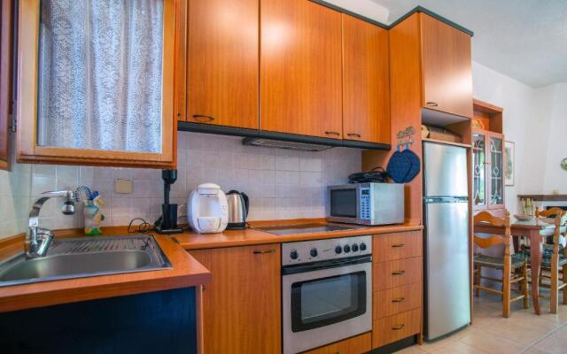 Casa Costa for 7 guests near Fourka beach