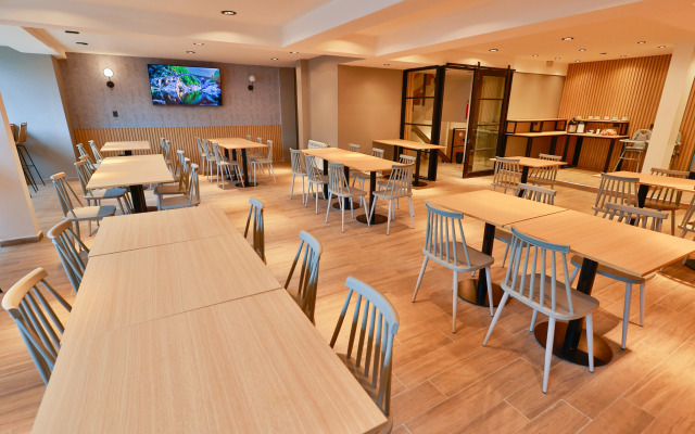 M383 Hotel Bariloche