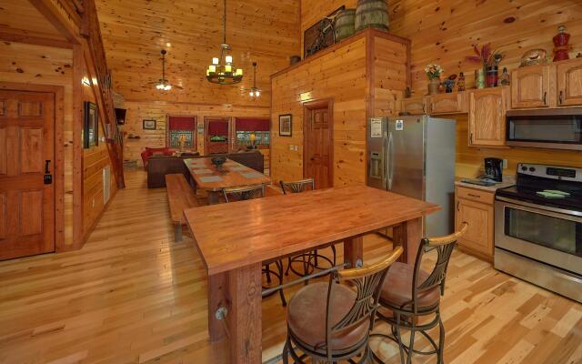 Sweet Tranquility Pool Lodge