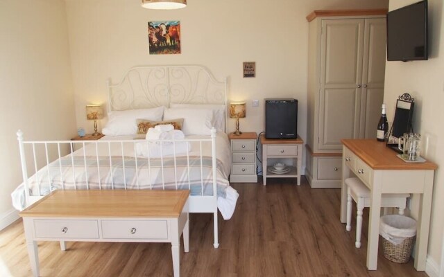 Brinsley Barn B&B