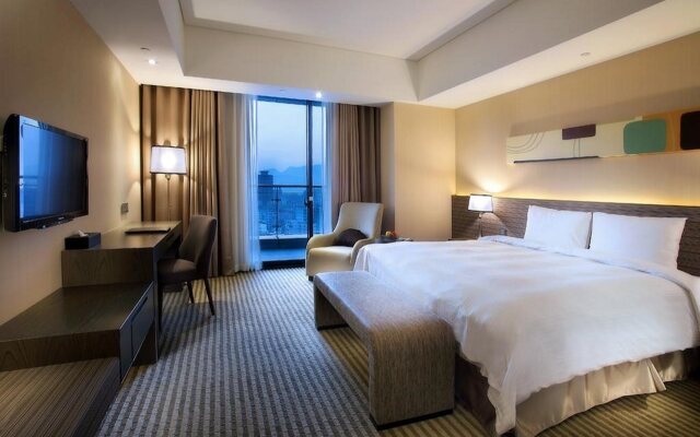 Park City Hotel Luzhou Taipei