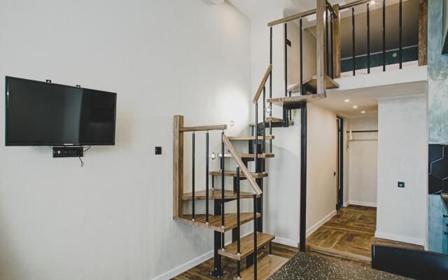 ElenaSweetHome duplex apartments near Moscow shopping center and Sadovod