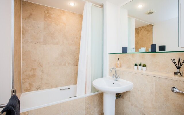 2 Bedroom Apartment in Islingtong Hackney