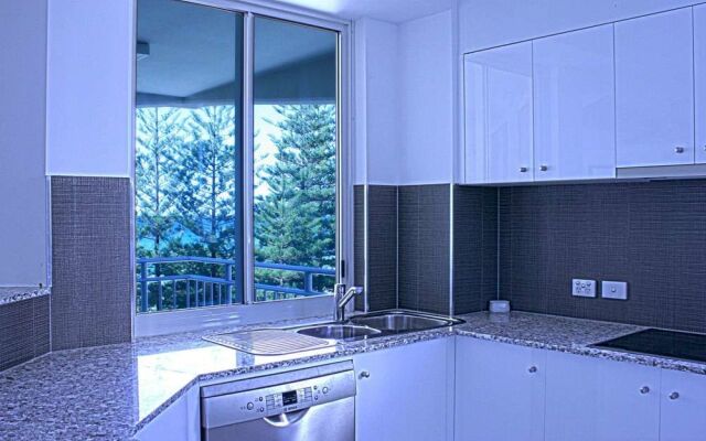 Indigo Blue Beachfront Apartments