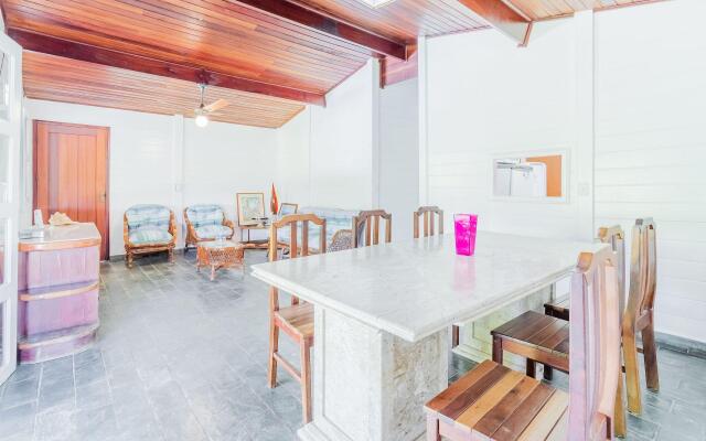 GB69 Excelente Casa 4/4 a 400m da Praia