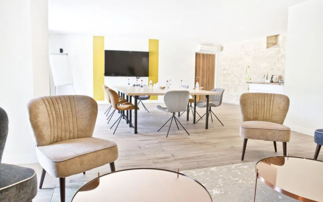 Hotel Le Saint Gelais