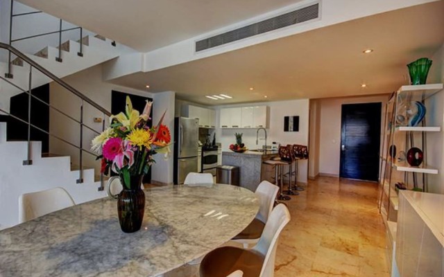 Elements PH06 by Tripintravel