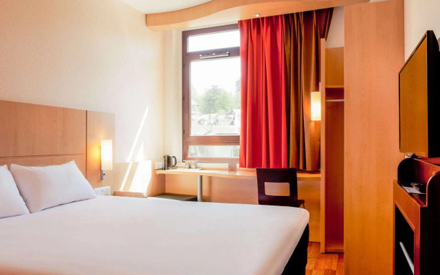 Hôtel ibis Annecy Centre Vieille Ville