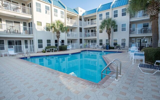 Poolside S 101 2 Bedroom Condo by RedAwning