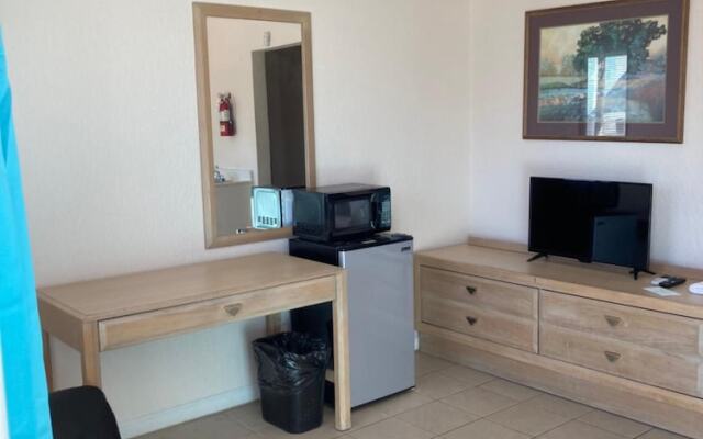 Surfside Motel