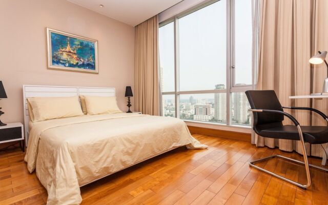 Serviced 2 Bed Skyvillas With View